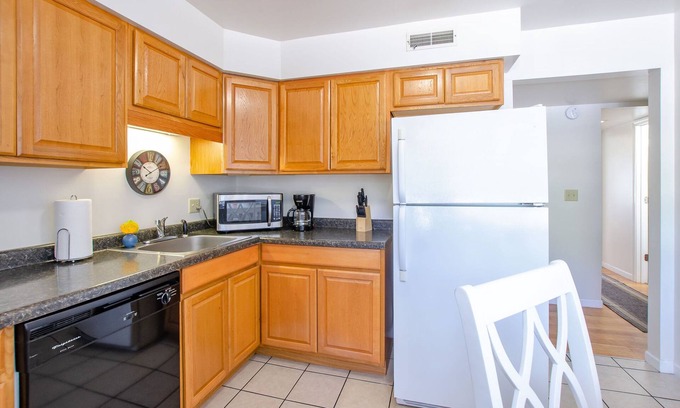 Kokomo Apartment | Discover The Savvy Traveler: Family-Friendly Getaway