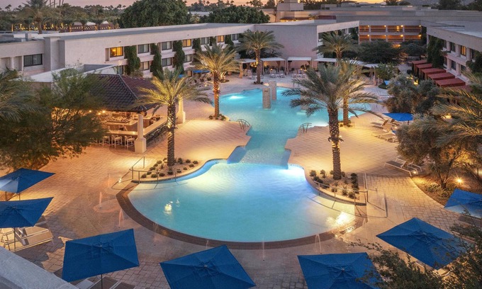 South Scottsdale Resort | Discover The Scottsdale Resort & Spa: A 4-Star Oasis