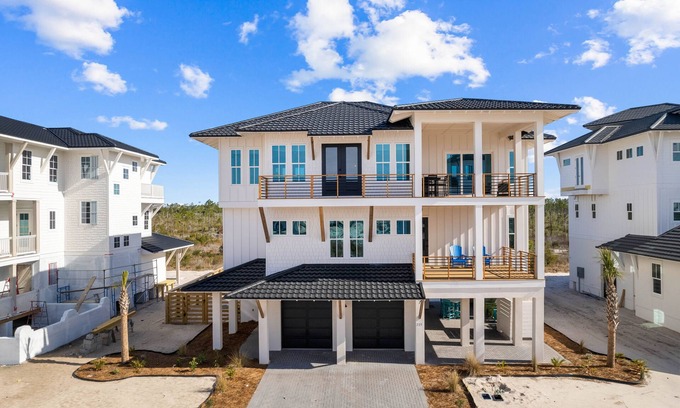 Bay County House | Oceanview Retreat: Enjoy Your Private Pool and Breakfast
