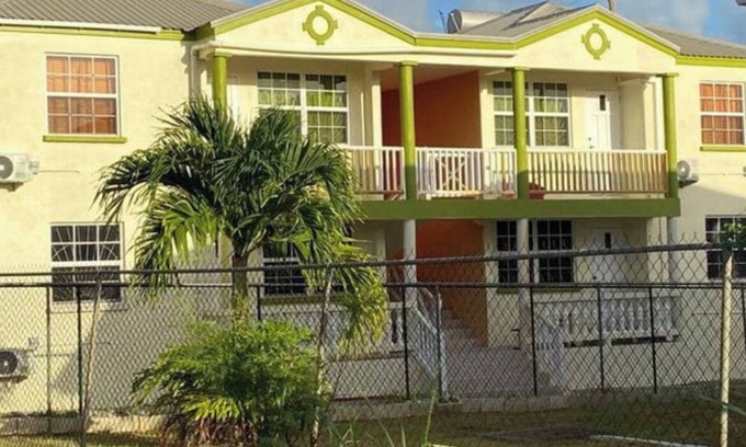 Mangrove Apartment | Relax at The Sea-Themed Villa with Family-Friendly Amenities