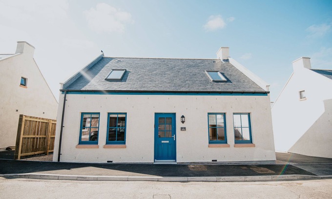 Cullen Cottage | Discover The Seafield Arms Hotel Cullen – Oceanfront Escape