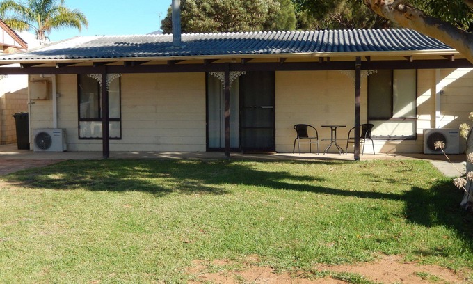 Perth House | Tranquil Getaway at The Shack with Family-Friendly Amenities