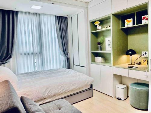 Jung-gu Apartment | Prime Location at NEST Myeongdong Residence Near Attractions