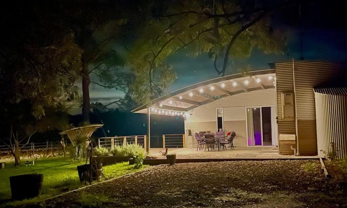 Milbrodale House | Discover The Shedhouse at Milbrodale Farm - Guest Rated 9.6