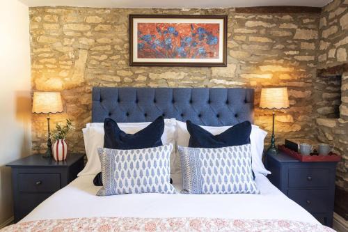 Stow-on-the-Wold Hotel | Stylish Stay at The Sheep on Sheep Street Hotel