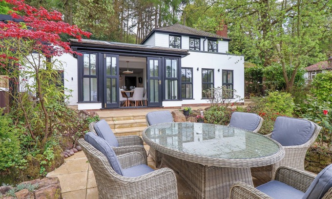 Horton House | Discover The Sheiling: Pet-Friendly Holiday Cottage Escape