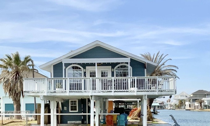 Jamaica Beach House | Exceptional Shell Shack: Canal Home with Beach Access