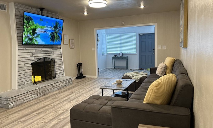 Osprey House | Experience The Shoreland Hideaway with Private Pool & Ocean View