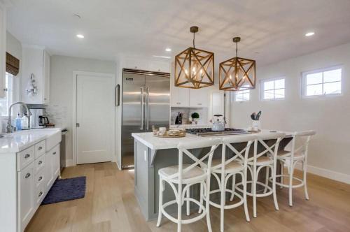 La Jolla Shores House | Family-Friendly Getaway at The Shores 4 - Book Your Escape