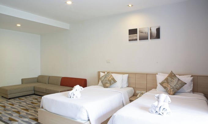 Suan Luang Resort | Relax at The Silver Palm Wellness Resort: Twin Room Escape