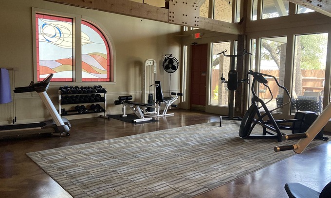 North Shoal Creek Condo | Budget-Friendly Getaway at The Smart Condo: Rated 9.8/10