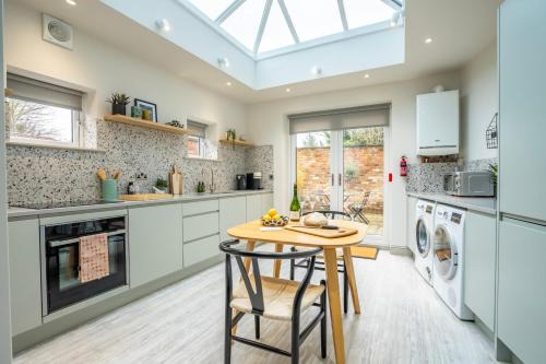Fulford Apartment | Discover The Smithy: Family-Friendly Retreat with 9.5 Rating