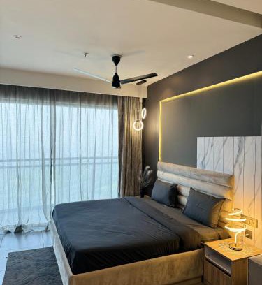Noida Apartment | Elevate Your Stay at The Smoke by Velvet with City Views