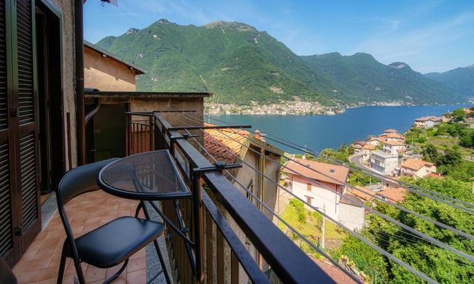 Pognana Lario Apartment | Discover Tranquility at The Sound of Silence Hotel