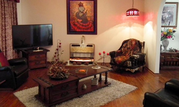 Hillarys Bed & Breakfast | Pet-Friendly Oceanview Retreat at The Spanish Guesthouse