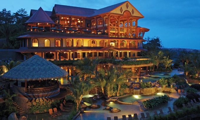 Arenal Hot Springs Resort | Top-Rated Springs Resort & Spa at Arenal with Pool and Hot Tub