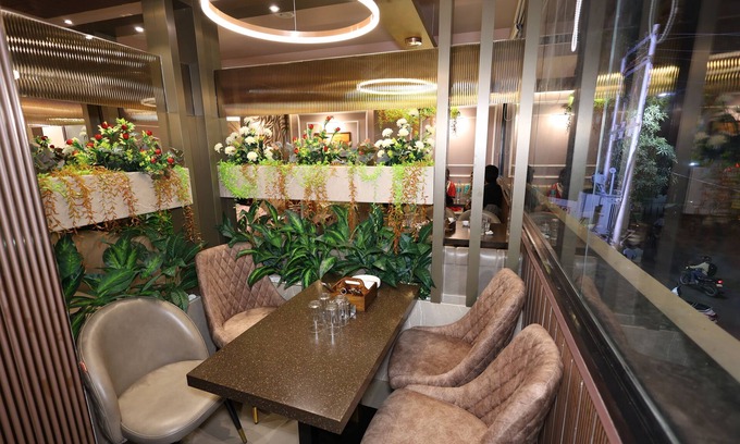 Kanpur Hotel | THE SRM CRYSTAL