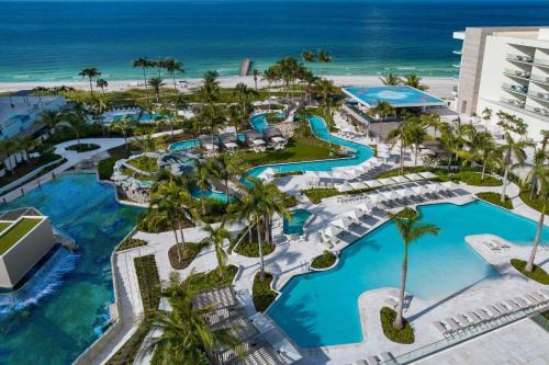 Longboat Key Hotel | Experience Paradise at The St Regis Longboat Key Resort