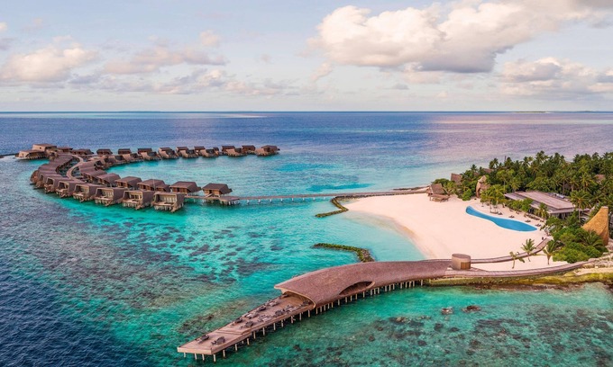 Vommuli Resort | Discover The St. Regis Maldives Vommuli Resort - 5-Star Bliss