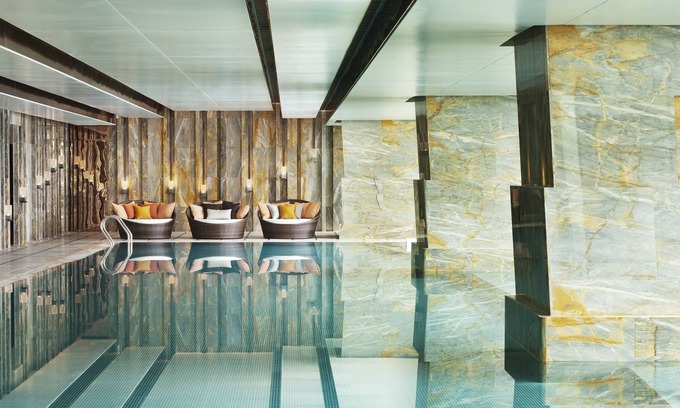 Luohu Hotel | Elegant St. Regis Shenzhen: 5-Star Experience Awaits