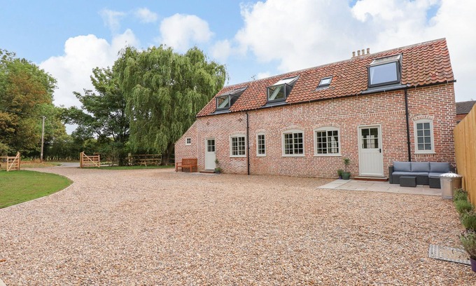 Market Rasen Cottage | Cozy Oceanfront Stay at The Stable at Warren House