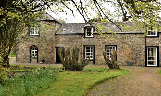 Carsethorn Cottage | Experience The Stables: Comfort for 14 Guests with Amenities