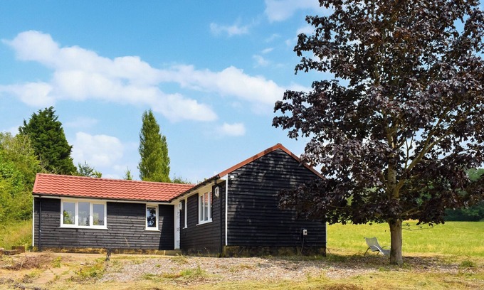 Chipstead Cottage | The Stables - UK47819