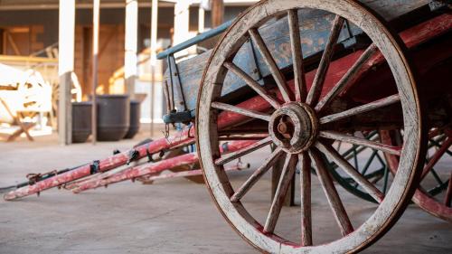 Longreach Hotel | Family-Friendly Stay at The Staging Post - Rated 8.4/10