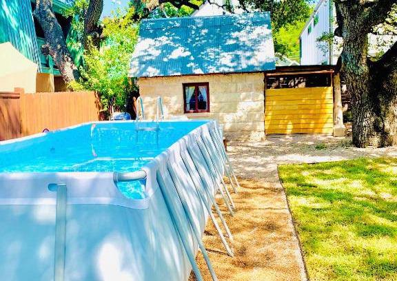 Bouldin House | Experience The Stanley Historic Home with Pool & BBQ