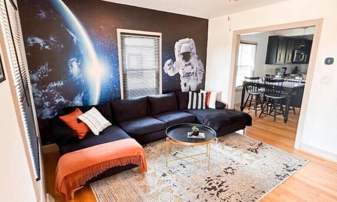 Lynchburg House | Family-Friendly Stardust Home with Pet and Kitchen Amenities