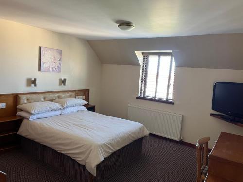 Hopeman Hotel | Pet-Friendly Retreat at The Station with Great Reviews