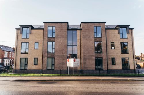 West Bridgford Apartment | Discover Family-Friendly Comfort at Devonshire Court Hotel
