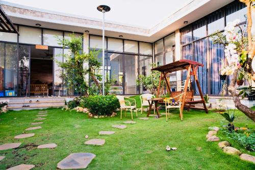 Pleiku House | Budget-Friendly The Stay Home Pleiku with Family Amenities