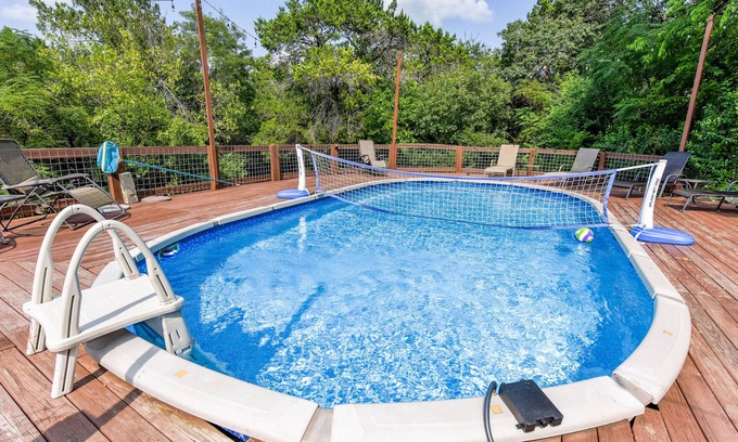 Yacht Harbor House | Experience The Stewart House: Private Pool & Lake Access