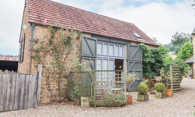 West Compton Cottage | Romantic Getaway at The Stone Barn in Bridport