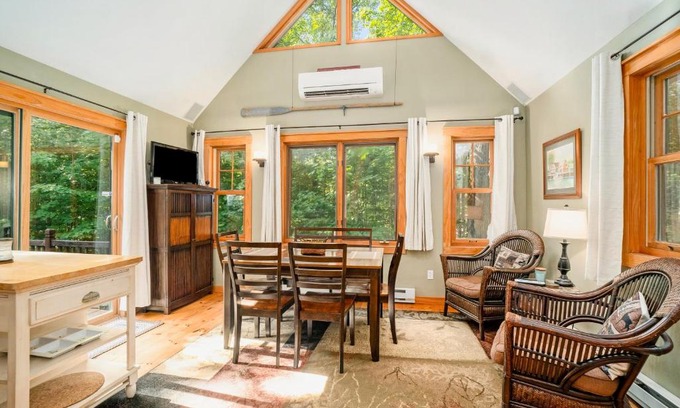 Traverse City House | Exceptional Family-Friendly Stay at The Stonewater Lodge