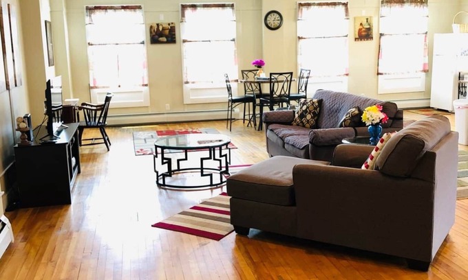 Guild Apartment | Discover The Studio at 57 Main - Perfect for Sunapee Trips