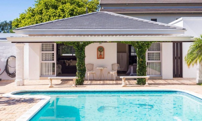 Summerstrand Apartment | Relaxing Getaway at "the Studio" Brighton Manor no69