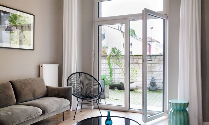 Ostend Apartment | Discover The Suite Fabric Hotel: Spa & Family-Friendly Stay