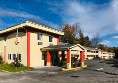 Monticello Hotel | The Sullivan Inn