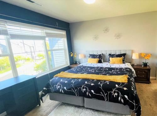 Bull Mountain House | Cozy Retreat at The Summer Lake House with Family Amenities