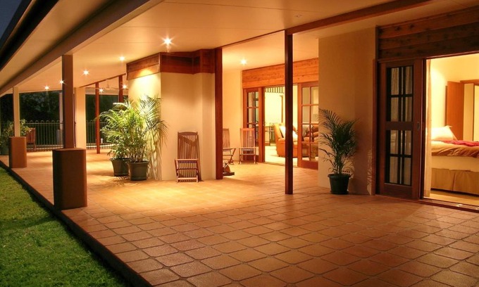 Atherton Cabin | Discover The Summit Rainforest Retreat with Pool & Hot Tub