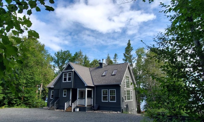 Algoma District Cottage | Escape to The Sunrise: Waterfront Cottage with Ocean View