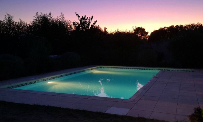 Vallabregues Apartment | Experience Tranquility at Aller - Bastide des Sources Hotel