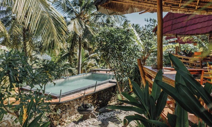 Penida Island House | Discover The Tamban Jukung: Poolside Family Retreat