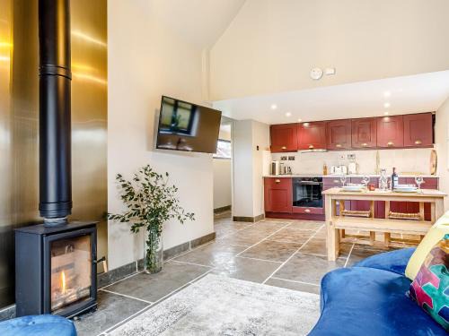 Warminster House | Relax at The Telephone Exchange: Family and Pet Friendly Stay