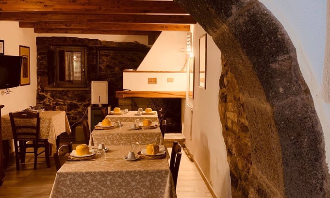 Santu Lussurgiu House | The Templasr Guesthouse