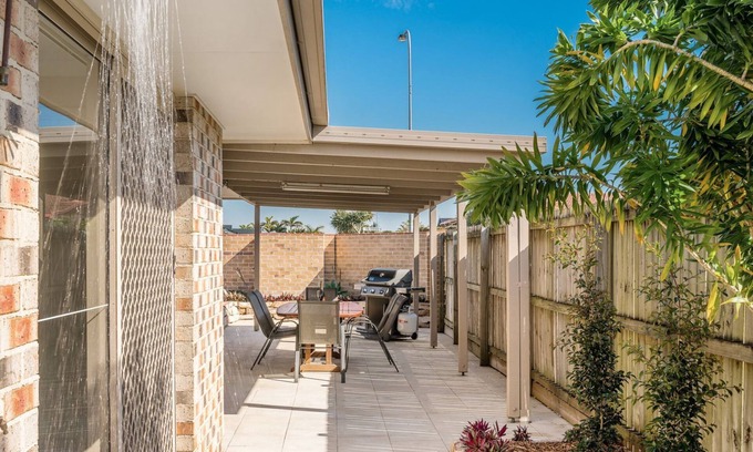 East Ballina House | Discover The Terrace @ East Ballina with Oceanfront Pool