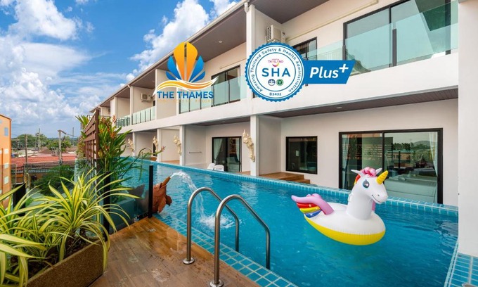 Chalong Hotel | Relax at The Thames Pool Access Resort & Villa - 4 Stars