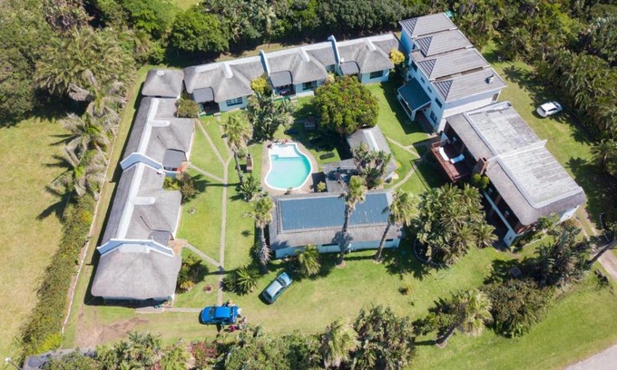 Kei Mouth Apartment | Budget-Friendly Stay at The Thatches - Child Friendly Hotel